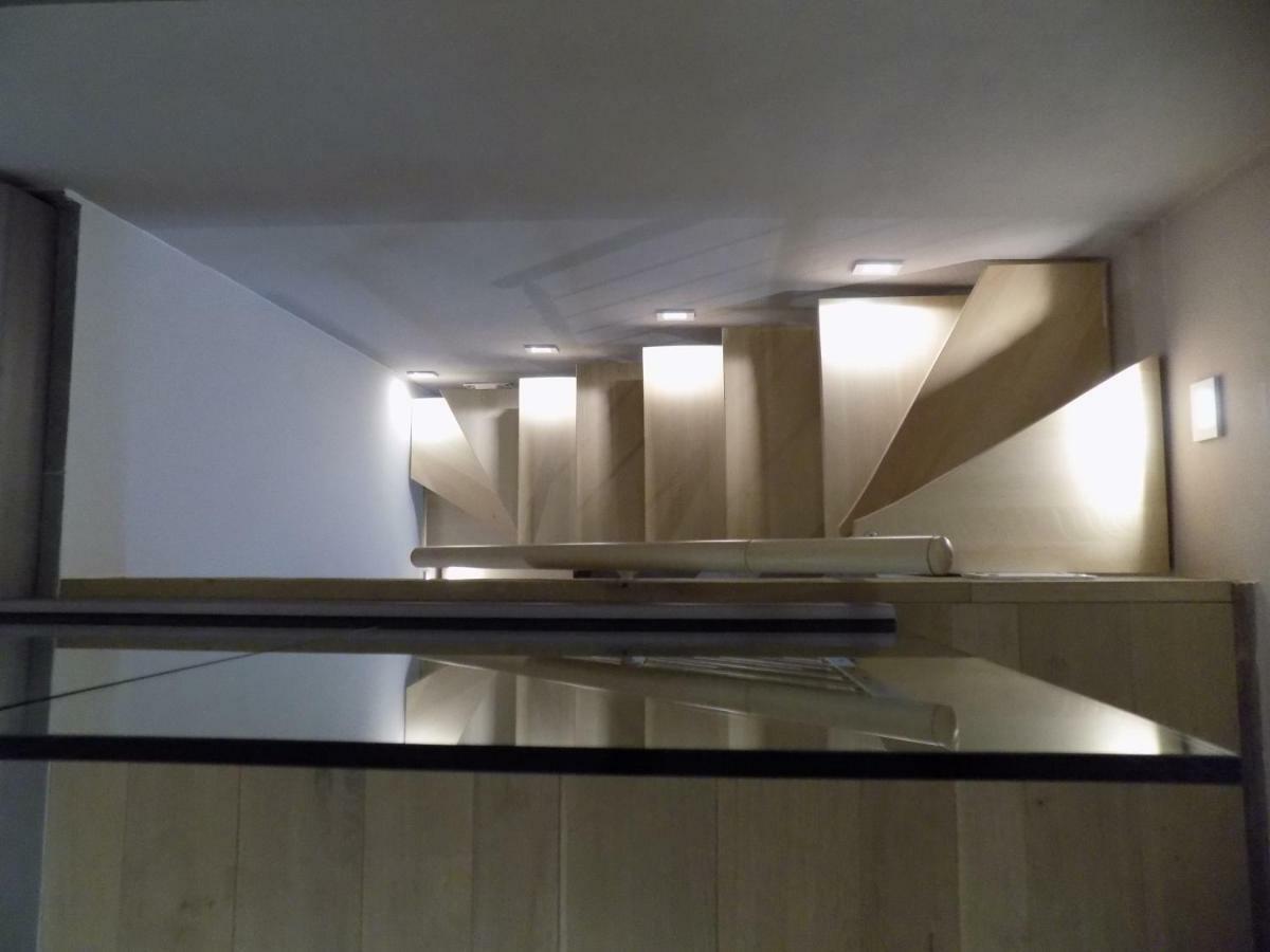 Luxury Suite Apartment Angiolieri Сиена Экстерьер фото